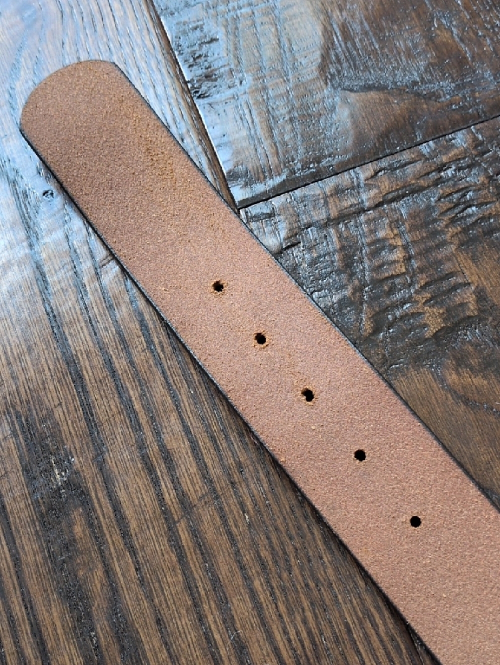 GAP I Vintage Cognac Brown Leather Belt with Red, Green & Black Diamond Belt, M - Picture 14 of 16